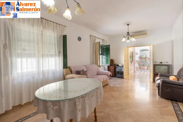 Casa con gran solar — 6