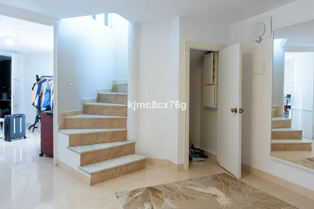 Chalet 7 habitaciones 915m² en venta - Centro — 41