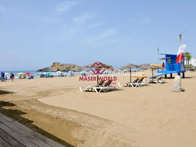 Atico en  Venta con cochera en Playa Grande — 25