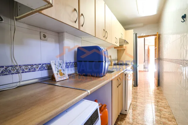 Triplex de 4 habitaciones, 3 baños, jardin y solarium. a solo 450 m del mar, los narejos, los alcazares, Murcia — 10