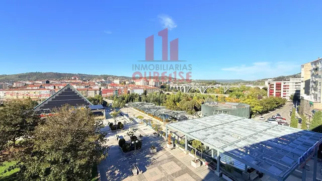 Apartamento con todos los servicios y preciosas vistas en pleno centro de Ourense — 7