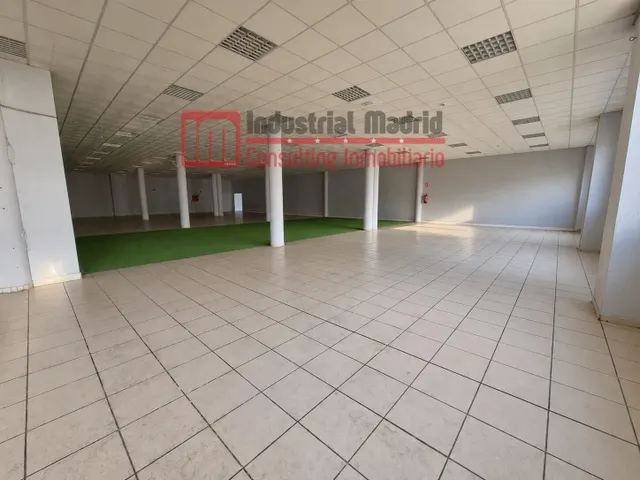 Espectacular nave comercial en alquiler en Arganda del Rey – primera línea de avenida principal — 15