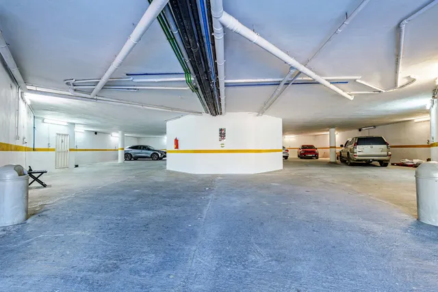Piso 10 habitaciones 3110m² en venta - Centro — 40