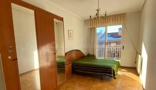 ¡GRAN OPORTUNIDAD! DÚPLEX DE 200 m2 CON PISCINA, JARDÍN, GARAJE Y TRASTERO POR SOLO 104.999 € — 5