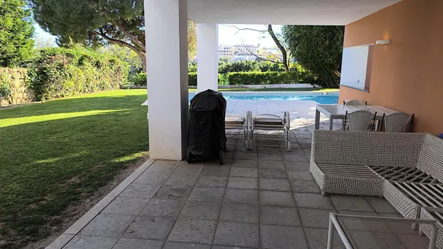 Villa de Lujo 5 habitaciones 111m² en alquiler - Plaza de toros — 32