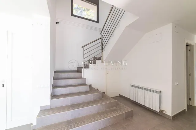 CASA EN PRIMERA LINEA DE MAR — 16