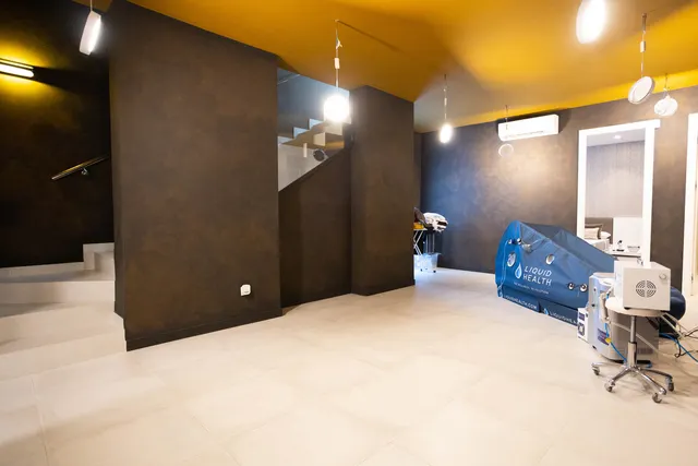 Chalet 4 habitaciones 285m² en venta - Costa Del Sol — 17
