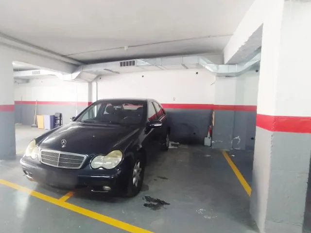 PARKING EN CUNIT MUY CERCA DE LA PLAYA — 10