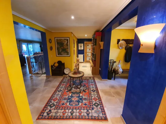Chalet individual en una de las urbanizaciones mas exclusivas de Benidorm — 12