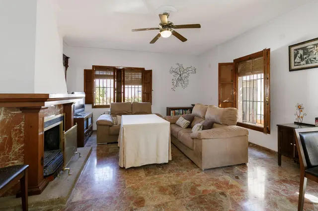 TU NUEVA VIVIENDA EN URBANIZACION EXCLUSIVA JUNTO A GRANADA — 7