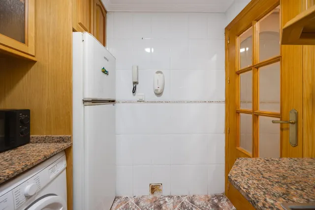 Apartamento de 2 dormitorios en Torrevieja, a 200m de la Playa de Los Locos — 13