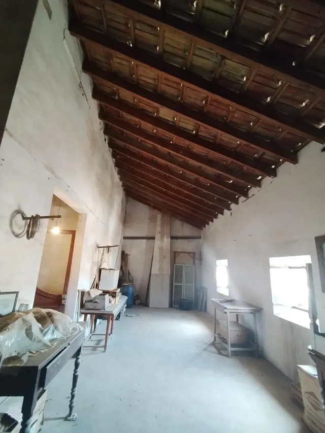 SE VENDE CASA INDEPENDIENTE EN NOVELDA — 33