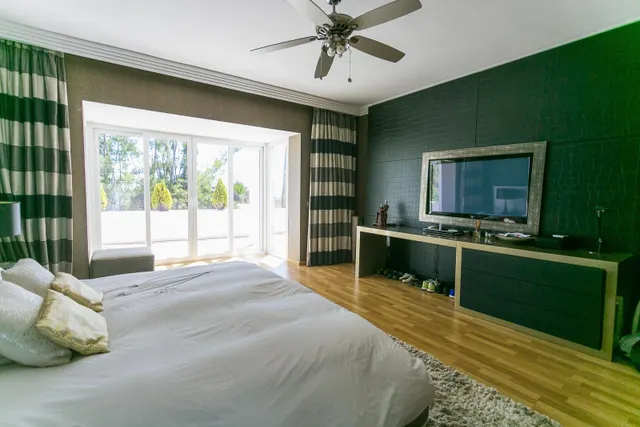 Precioso y lujoso apartamento con vistas al mar en Monte paraíso, en la Milla de Oro. Marbella — 17
