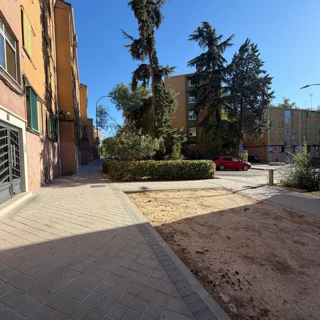 OPORTUNIDAD EN LA ZONA DE ARCOS JALON — 18