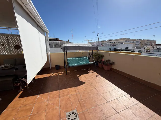 CASA EN EL CENTRO DE SAN FERNANDO. — 42