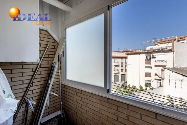 PISO CON GARAJE JUNTO AL METRO EN CHURRIANA — 10
