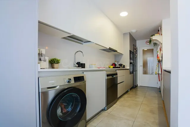 Espectacular Ático de 4 habitaciones con Gran Terraza, Garaj - foto 4