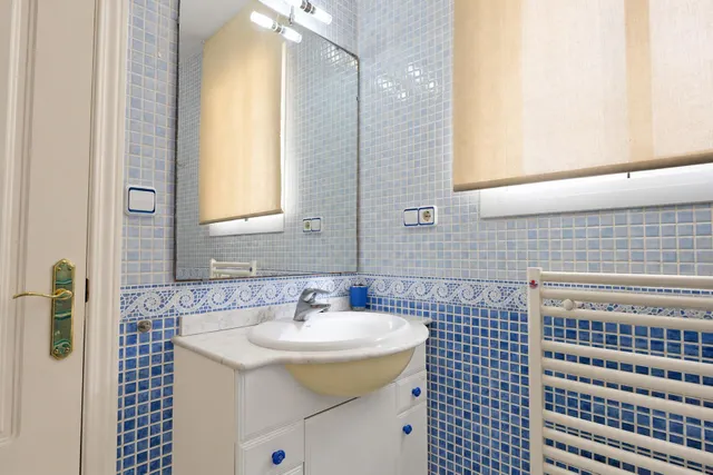 Villa con piscina, orientación sur y vistas al mar y montaña en Calpe — 43