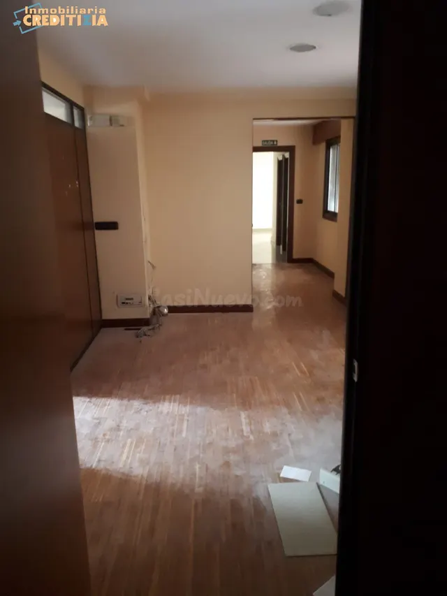 ALQUILER DE OFICINA EN TRAVIESAS - foto 4