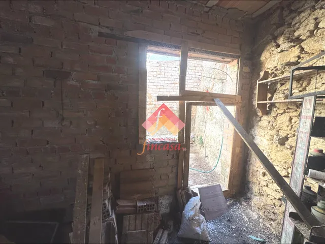 CASA PARA REFORMAR EN ARRIATE — 15