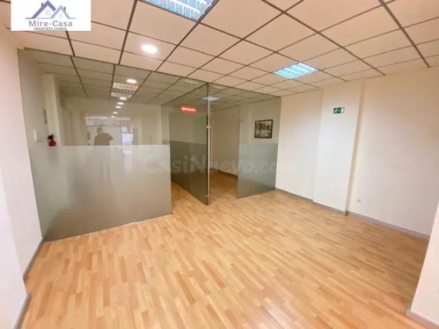 SE ALQUILA LOCAL COMERCIAL TOTALMENTE REFORMADO