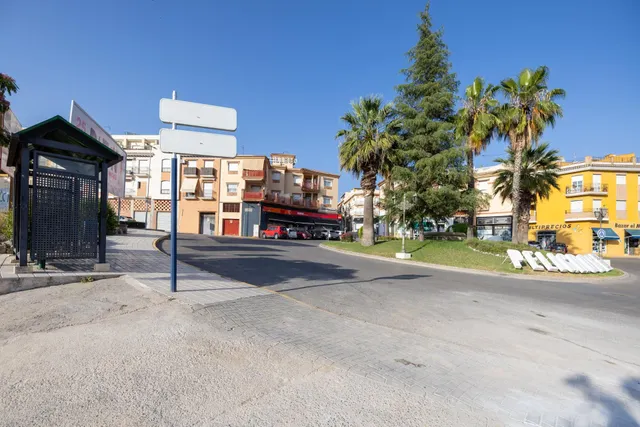 Venta de local comercial en Peligros — 23