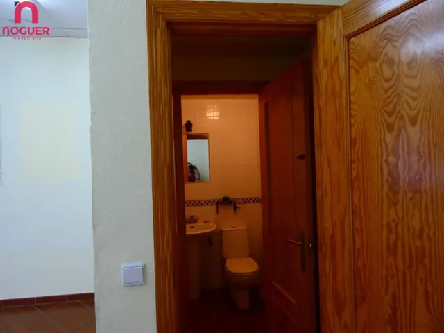 ZONA TABLERO ALQUILER LOCAL COMERCIAL IDEAL PARA OFICINA O DESPACHO — 2