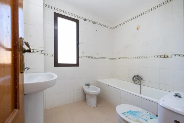 !! IMPRESIONANTE VIVIENDA EN PRIMERA LINEA DE PLAYA !! — 29