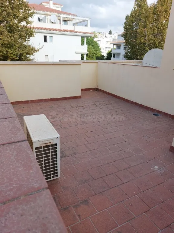 ACOGEDOR Y COMODO APARTAMENTO EN TORREMOLINOS — 8