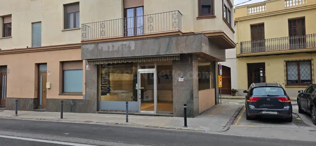Local comercial amb obrador - foto 2