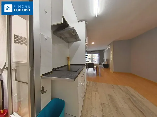 Piso con Licencia Turística y Parking — 33