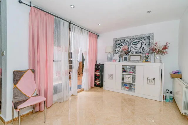 Espléndida Casa en Vega de Granada, ¡Listo para Entrar a Vivir por solo €199.990! — 7