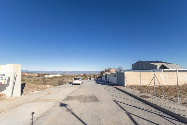 Oportunidad de Inversión en Dilar: Parcela en Urbanización Cañadas del Parque — 6