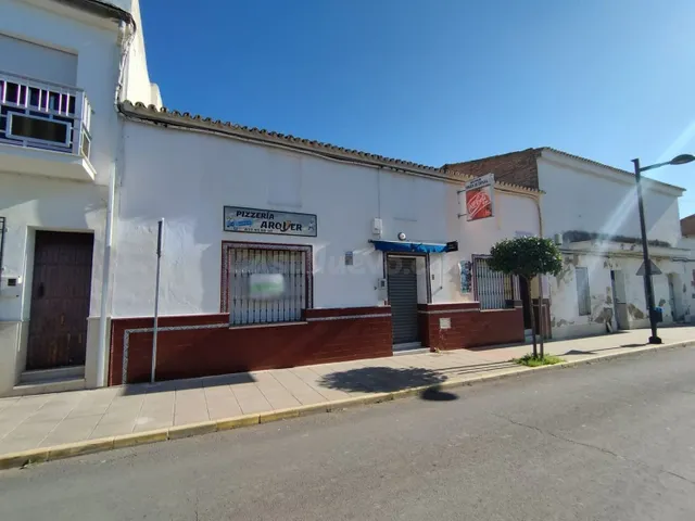 Local comercial 430m² en venta - Beas - foto 2