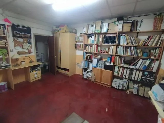 Local comercial en Novelda — 3