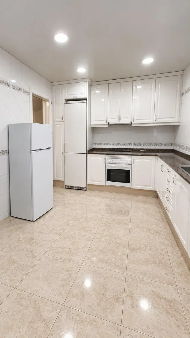 Casa Unifamiliar adosada - Cornellà de Llobregat (Corte Inglés) — 27
