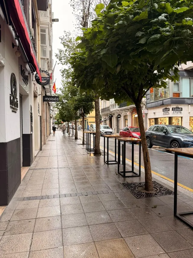 Hernán Cortes: Elegancia y confort en una de las calles más codiciadas de Santander — 20