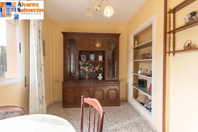Piso 3 habitaciones en Calle Santa Margarita, junto Cmno. Bajo de Huétor — 15