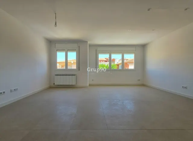¡a estrenar! espectacular casa adosada con gran jardín a 20 min de Lleida — 23
