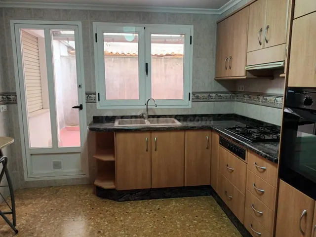 Piso en zona San José - Ontinyent — 4