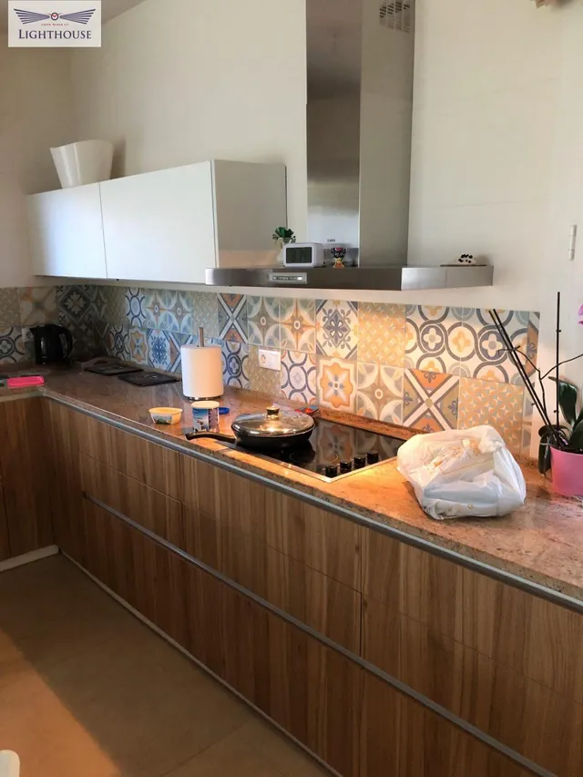 Casa familiar renovada con excelente ubicación. — 11