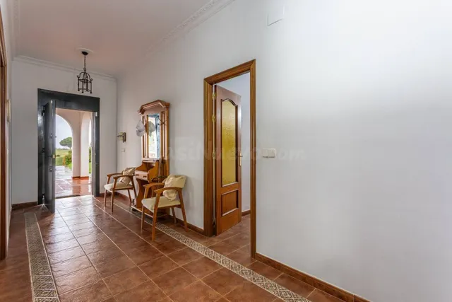Exclusiva propiedad independiente en venta en Sanlúcar la Ma - foto 4