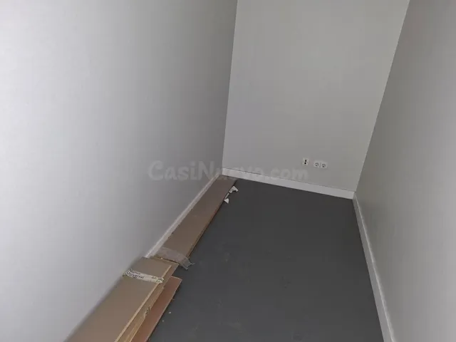 Local comercial 194m² en alquiler - Ensanche-Diputación — 8