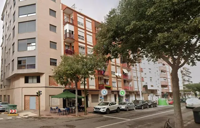 VIVIENDA CASTELLON OKUPADA OPORTUNIDAD ÚNICA ESPECIAL INVERS - foto 2