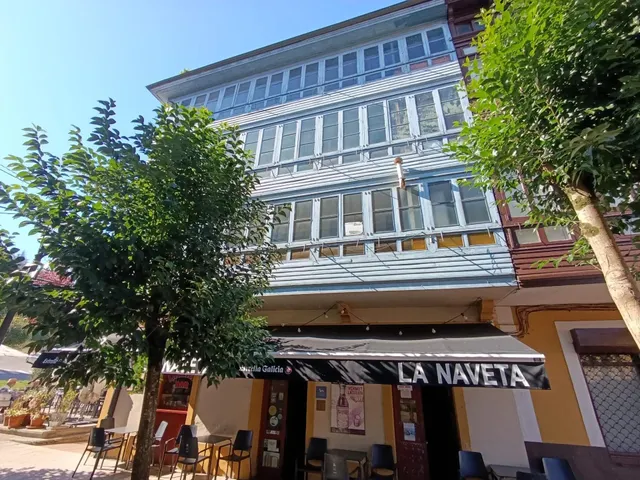 Edificio en venta en Plaza Dominganes, Nava — 7