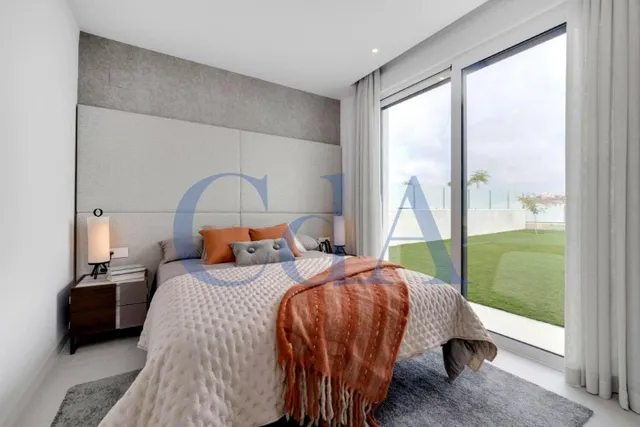 SE VENDE VILLA /CAMPO DE GOLF /A ESTRENAR /BONALBA — 11