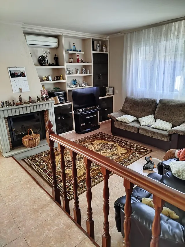 Se vende chalet independiente en Algeciras, zona colonia san miguel. — 19