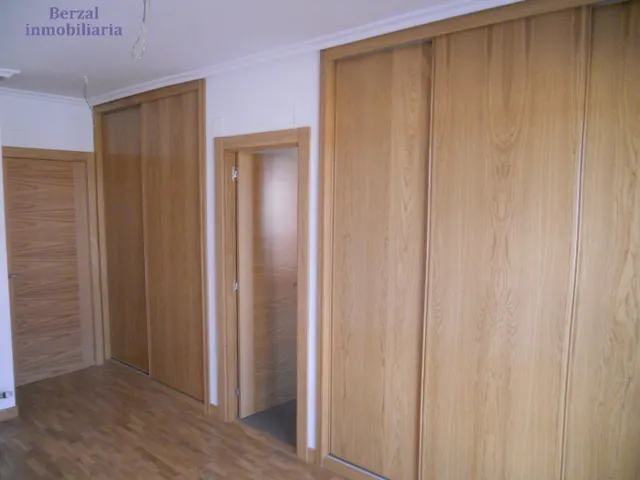 Chalet en venta en Navarrete. Muy amplio. A estrenar. — 9