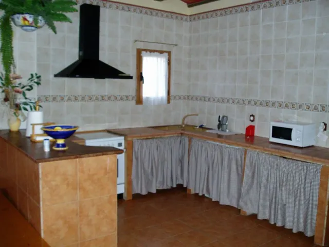 Valls - Tarragona - Masía 350m2 con Piscina - Oportunidad !! — 7