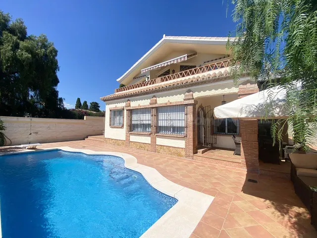 Chalet 3 habitaciones 280m² en venta - Marbella - foto 4